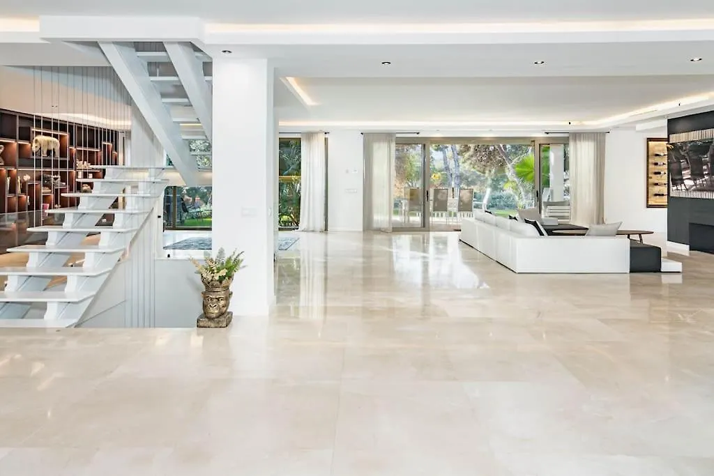 Villa Mercedes Marbella Spain
