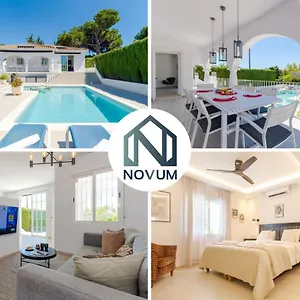 Modern With Heated Pool & Bbq Next To The Marbella